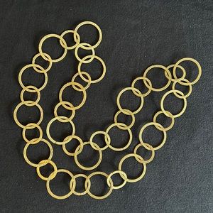 Circle chain, textured, necklace, Gold tone.